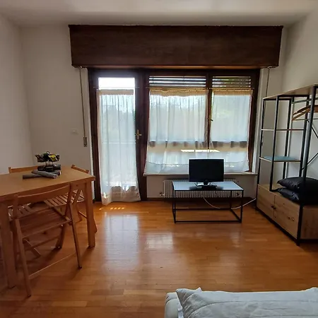 M&m 40 Apartment *
